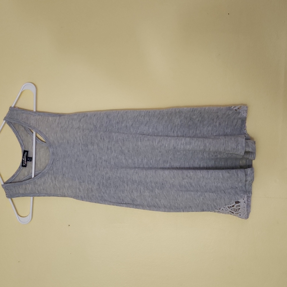 Size med light grey
